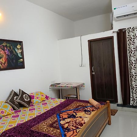 Pratibha Home Stay Jabalpur Exterior foto