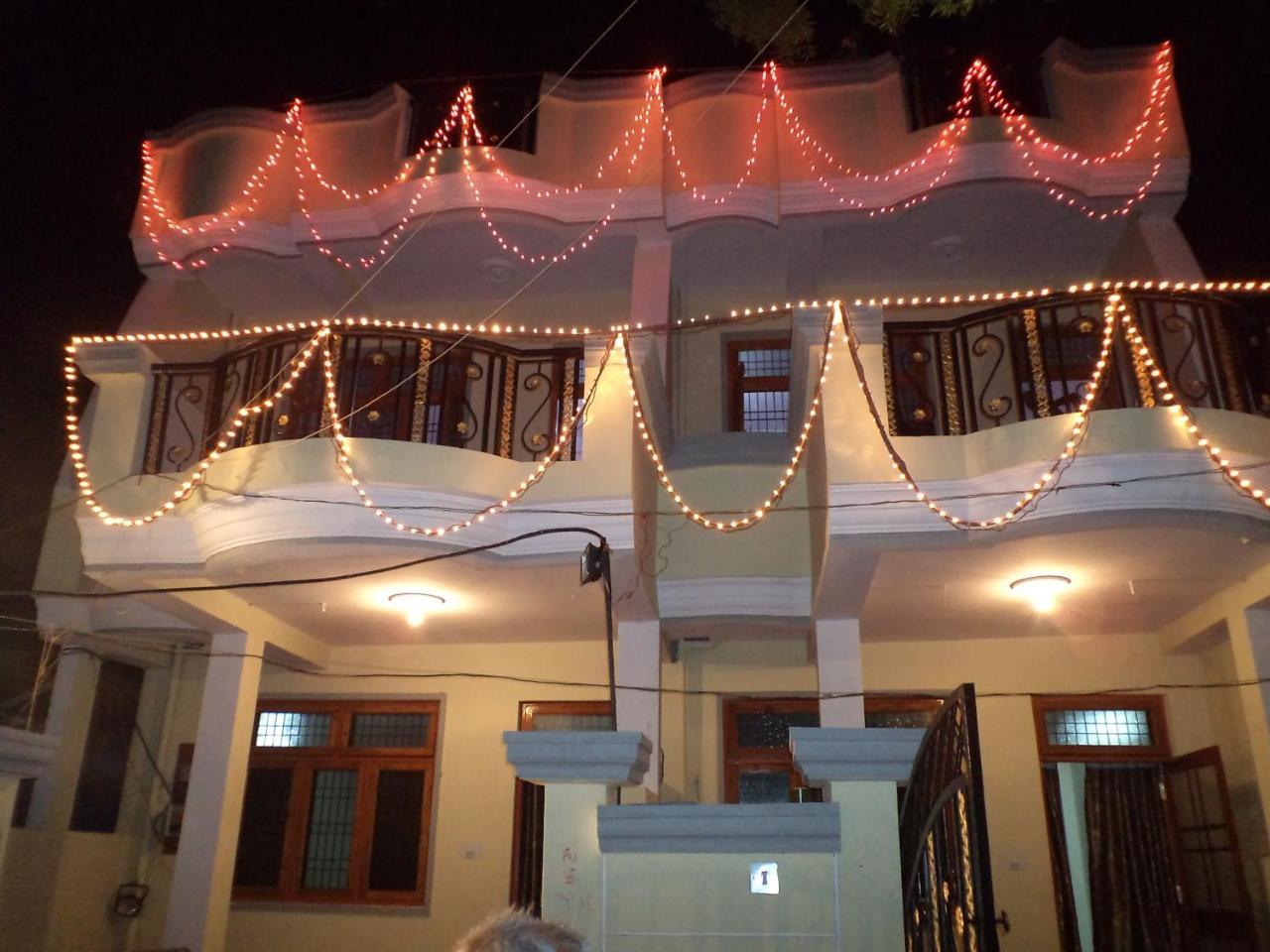 Pratibha Home Stay Jabalpur Exterior foto